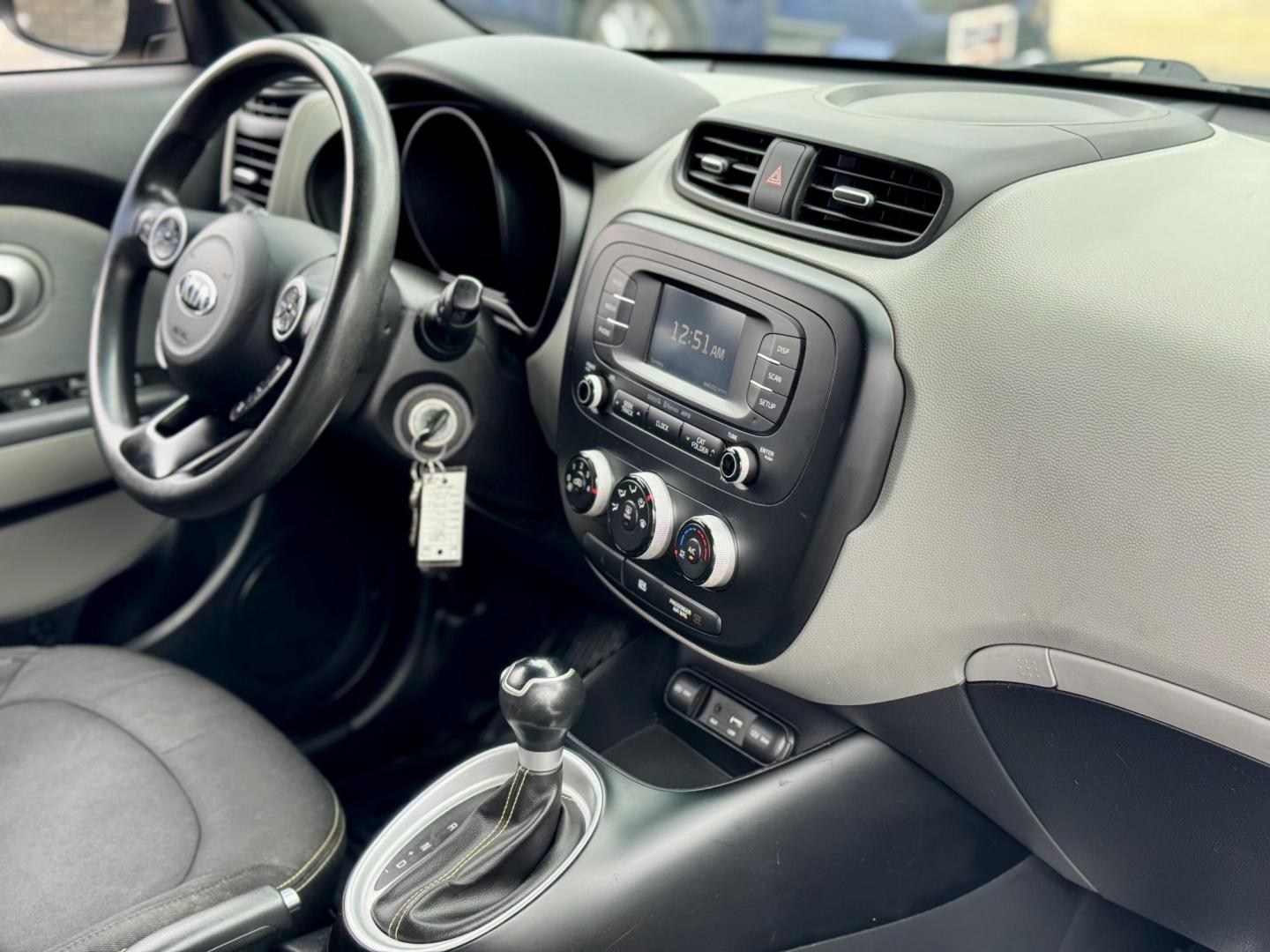 2016 BLACK Kia Soul + (KNDJP3A57G7) with an 2.0L L4 DOHC 16V engine, 6A transmission, located at 7600 S Western Ave., Chicago, IL, 60620, (773) 918-3980, 0.000000, 0.000000 - Photo#8