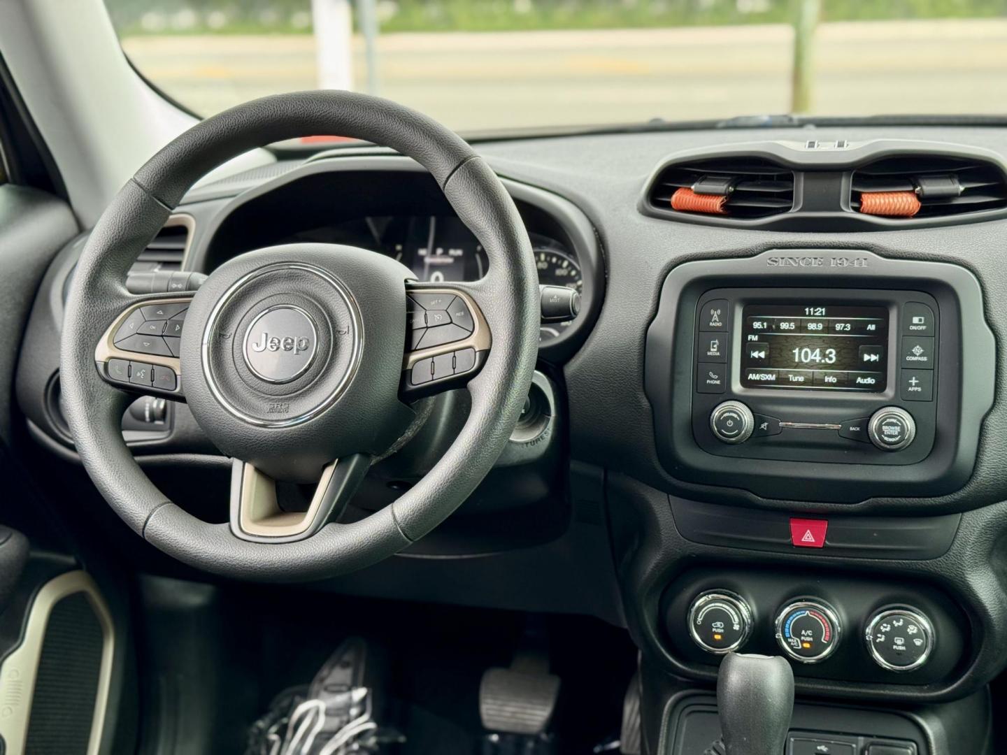 2017 BLACK Jeep Renegade Sport FWD (ZACCJAAB2HP) with an 2.4L L4 DOHC 16V engine, 6M transmission, located at 7600 S Western Ave., Chicago, IL, 60620, (773) 918-3980, 0.000000, 0.000000 - Photo#5