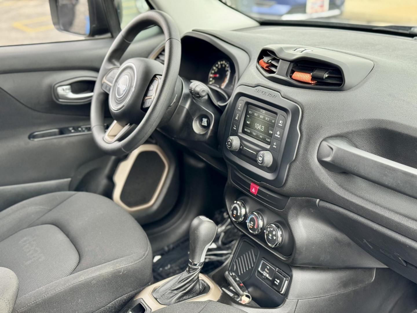 2017 BLACK Jeep Renegade Sport FWD (ZACCJAAB2HP) with an 2.4L L4 DOHC 16V engine, 6M transmission, located at 7600 S Western Ave., Chicago, IL, 60620, (773) 918-3980, 0.000000, 0.000000 - Photo#8