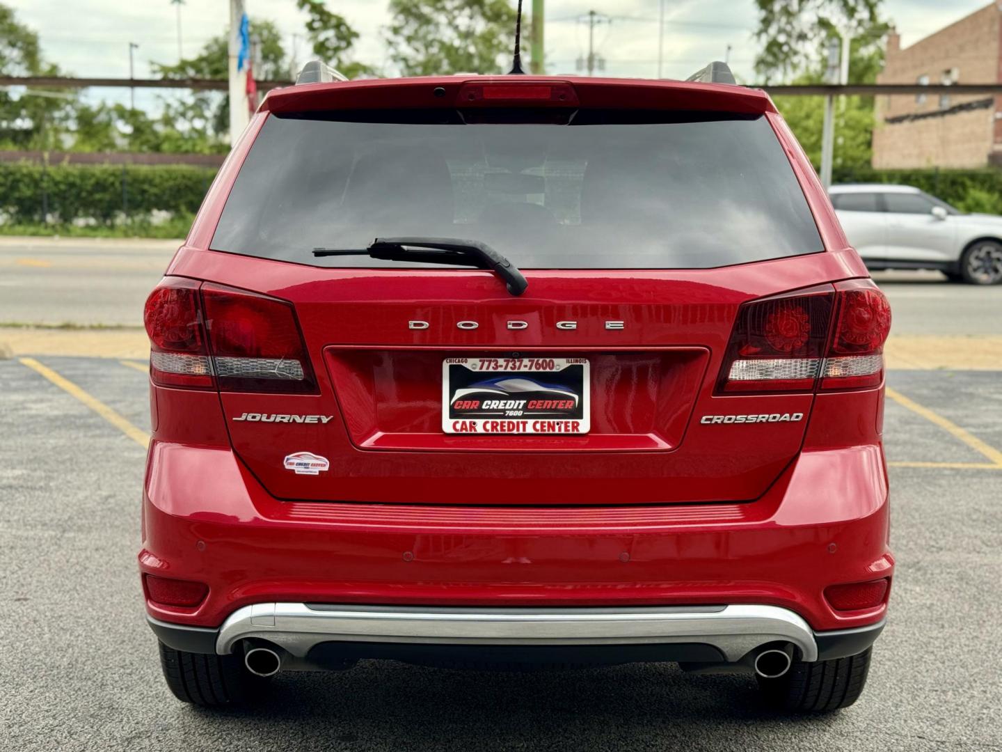 2018 RED Dodge Journey Crossroad FWD (3C4PDCGG5JT) with an 3.6L V6 DOHC 24V engine, 4A transmission, located at 7600 S Western Ave., Chicago, IL, 60620, (773) 918-3980, 0.000000, 0.000000 - Photo#3