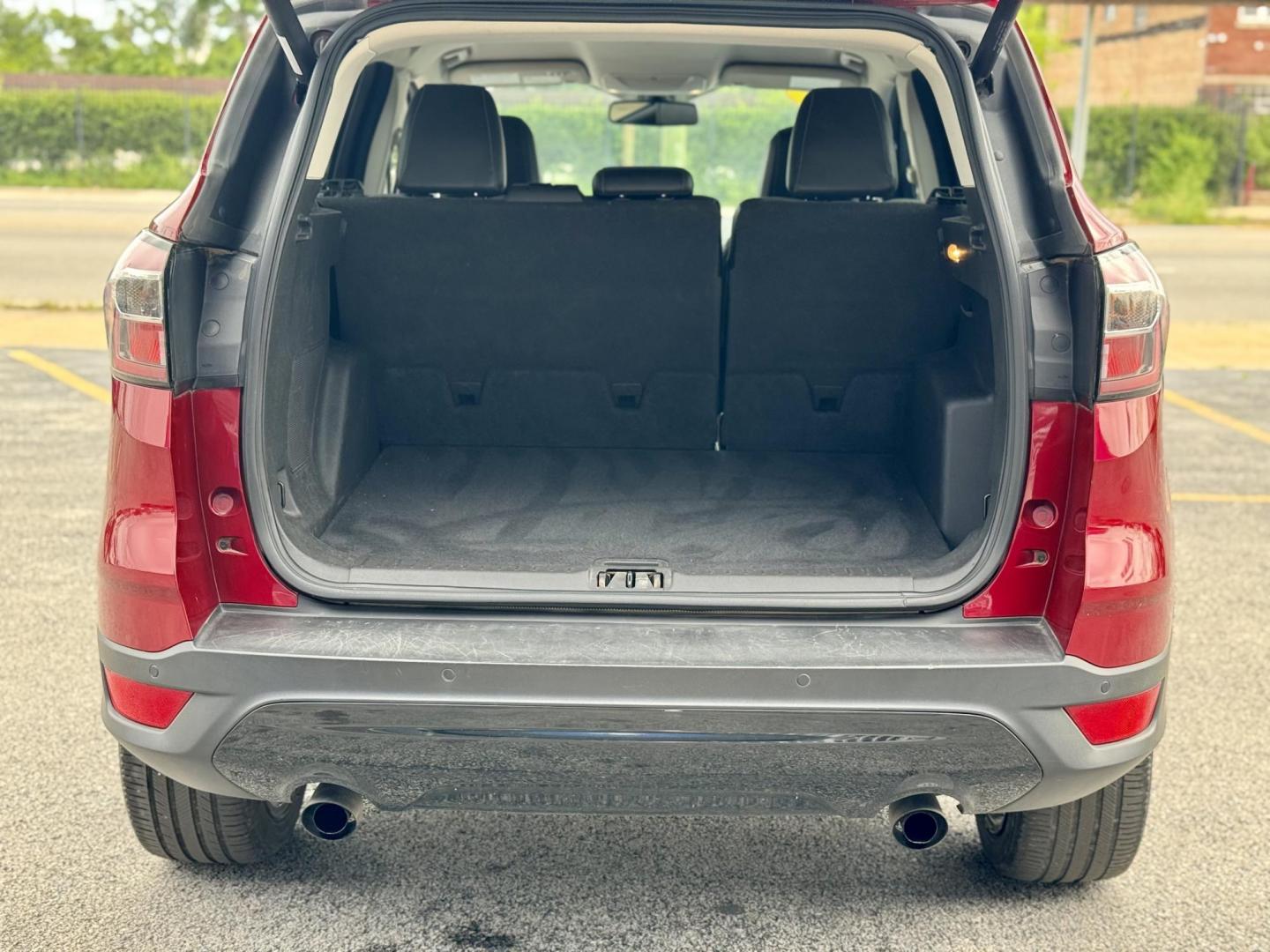 2017 RED Ford Escape Titanium FWD (1FMCU0JDXHU) with an 1.5L L4 DOHC 16V engine, 6A transmission, located at 7600 S Western Ave., Chicago, IL, 60620, (773) 918-3980, 0.000000, 0.000000 - Photo#4
