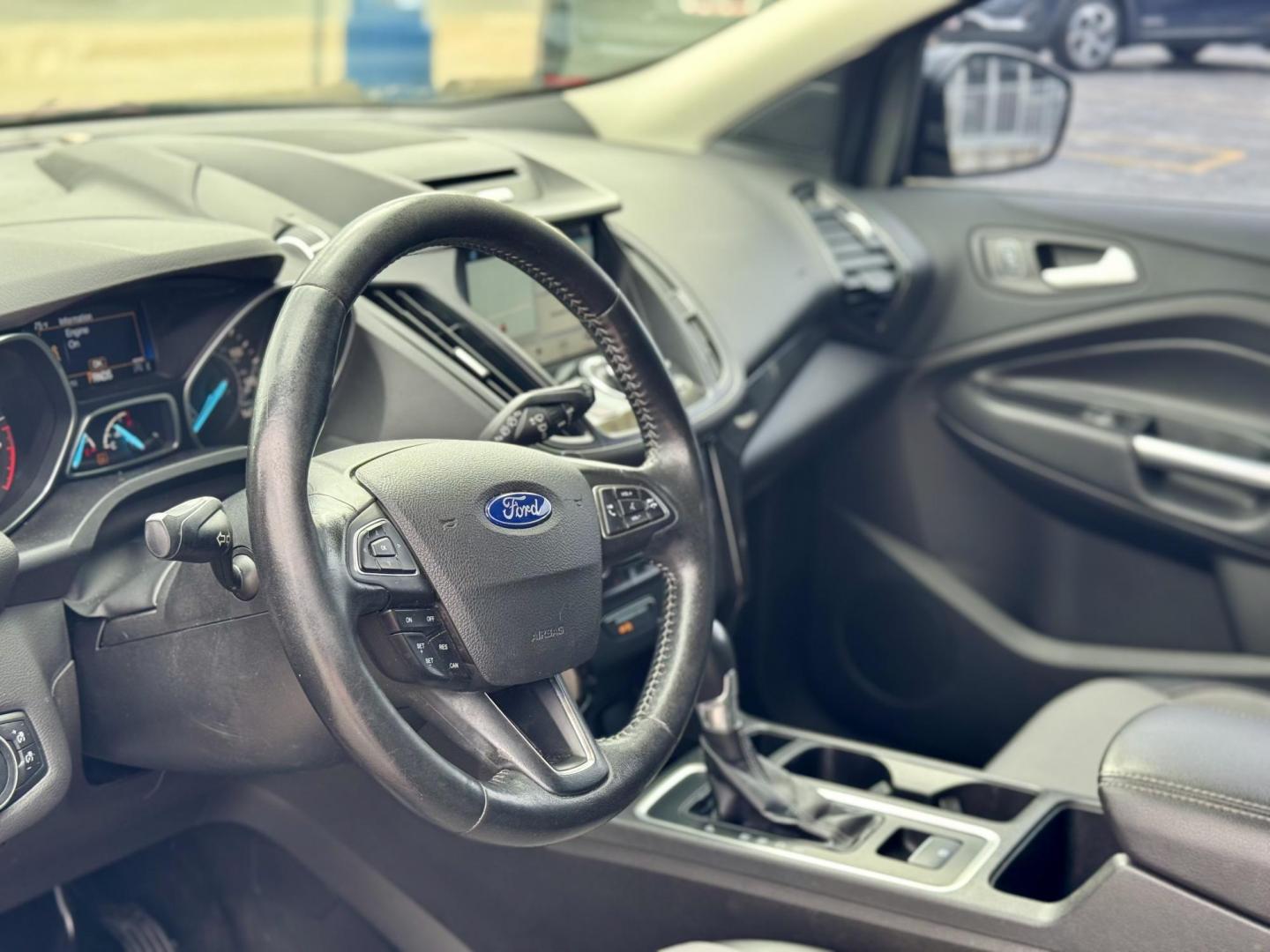2017 RED Ford Escape Titanium FWD (1FMCU0JDXHU) with an 1.5L L4 DOHC 16V engine, 6A transmission, located at 7600 S Western Ave., Chicago, IL, 60620, (773) 918-3980, 0.000000, 0.000000 - Photo#5