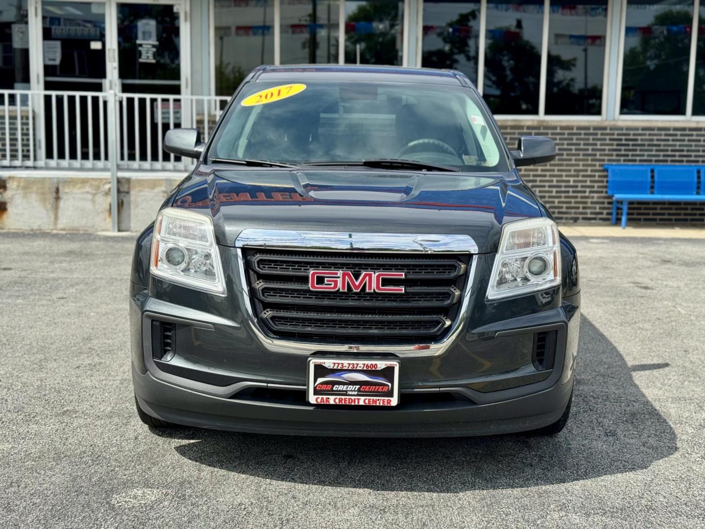 2017 GRAY GMC Terrain SLE1 FWD (2GKALMEK2H6) with an 2.4L L4 DOHC 16V engine, 6A transmission, located at 7600 S Western Ave., Chicago, IL, 60620, (773) 918-3980, 0.000000, 0.000000 - Photo#1