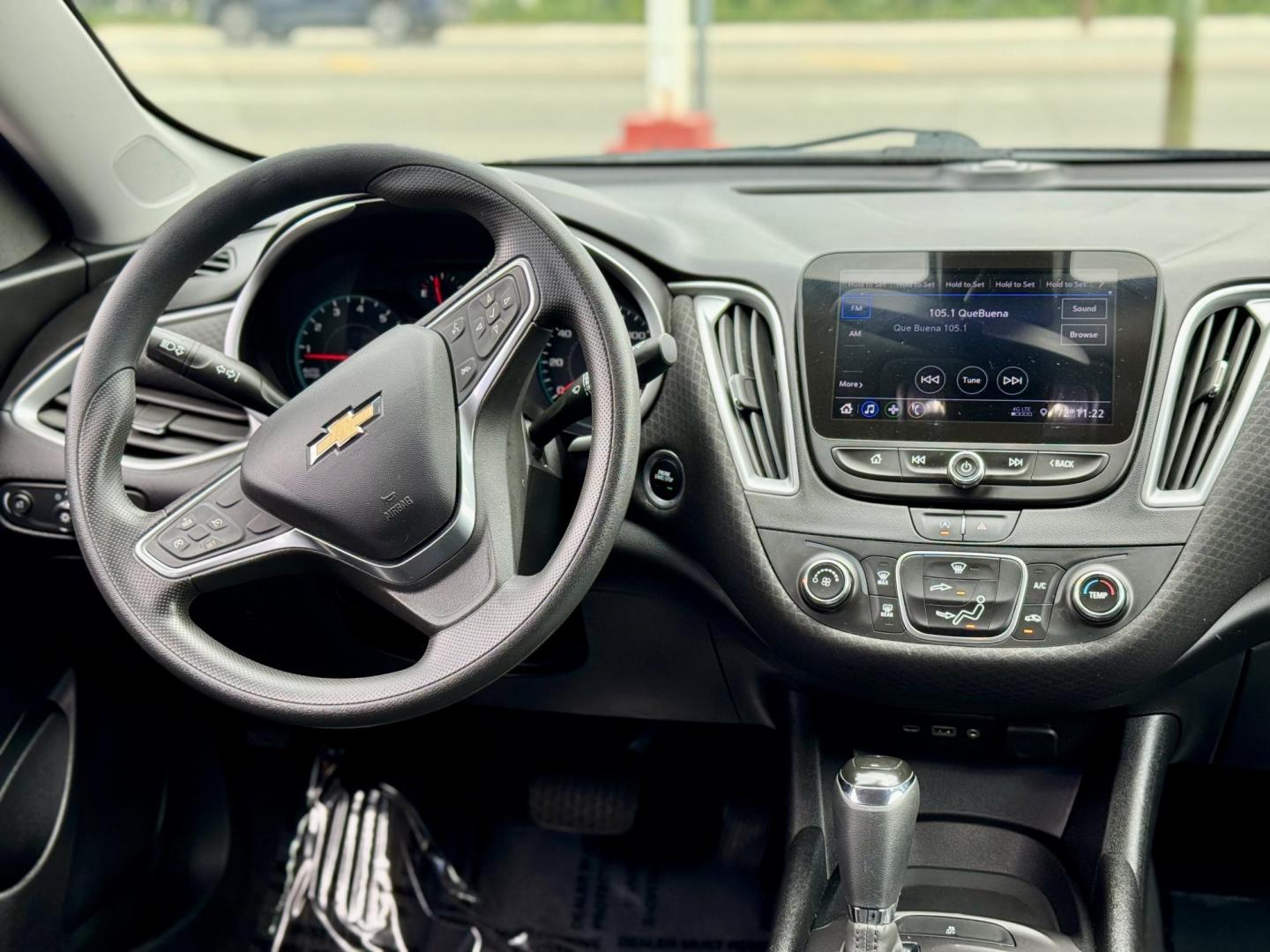 2020 RED Chevrolet Malibu LS (1G1ZB5ST0LF) with an 1.5L L4 DOHC 16V engine, 6A transmission, located at 7600 S Western Ave., Chicago, IL, 60620, (773) 918-3980, 0.000000, 0.000000 - Photo#6