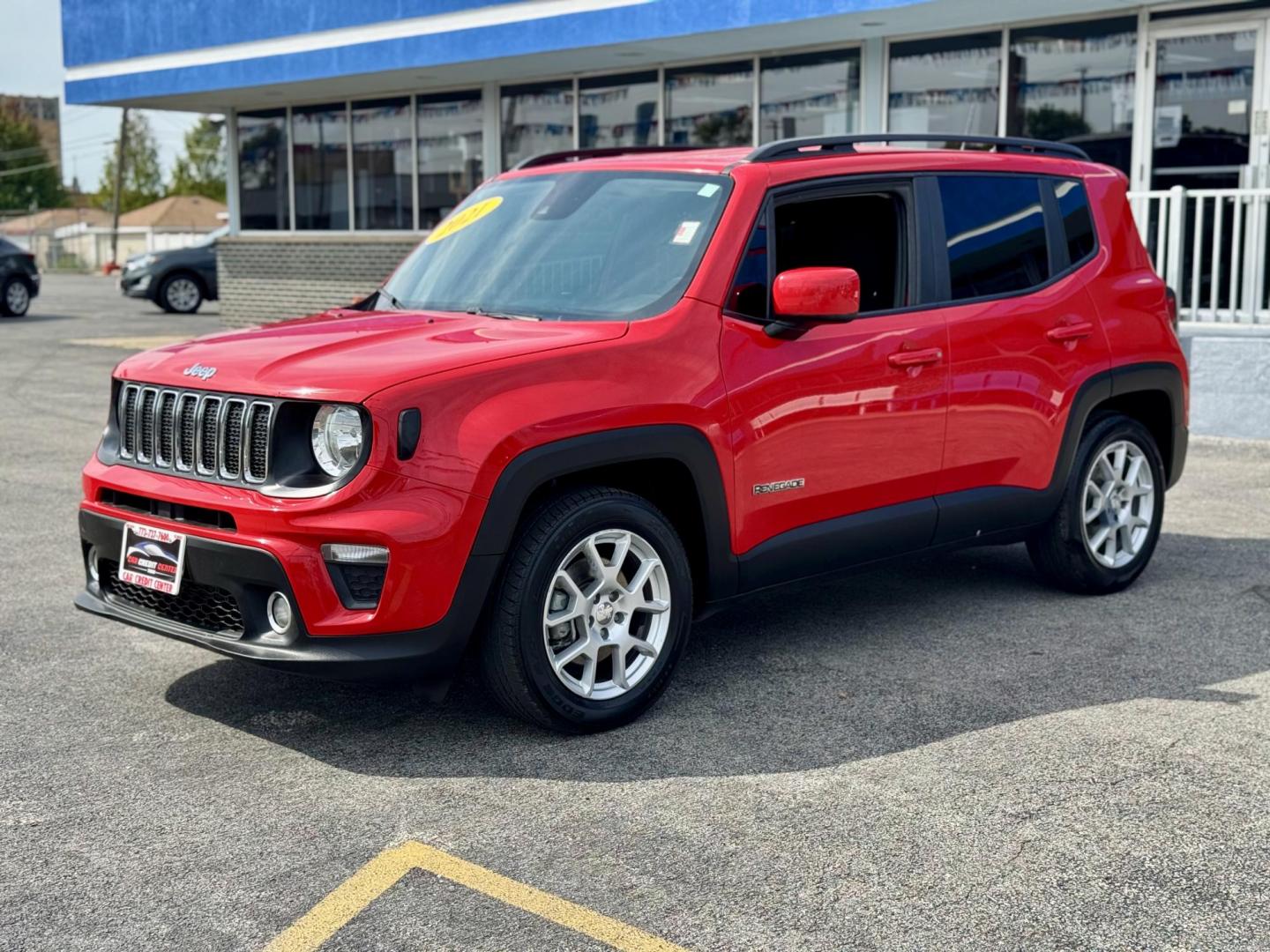 2021 RED Jeep Renegade Latitude (ZACNJCBB4MP) with an 2.4L L4 DOHC 16V engine, 9A transmission, located at 7600 S Western Ave., Chicago, IL, 60620, (773) 918-3980, 0.000000, 0.000000 - Photo#2