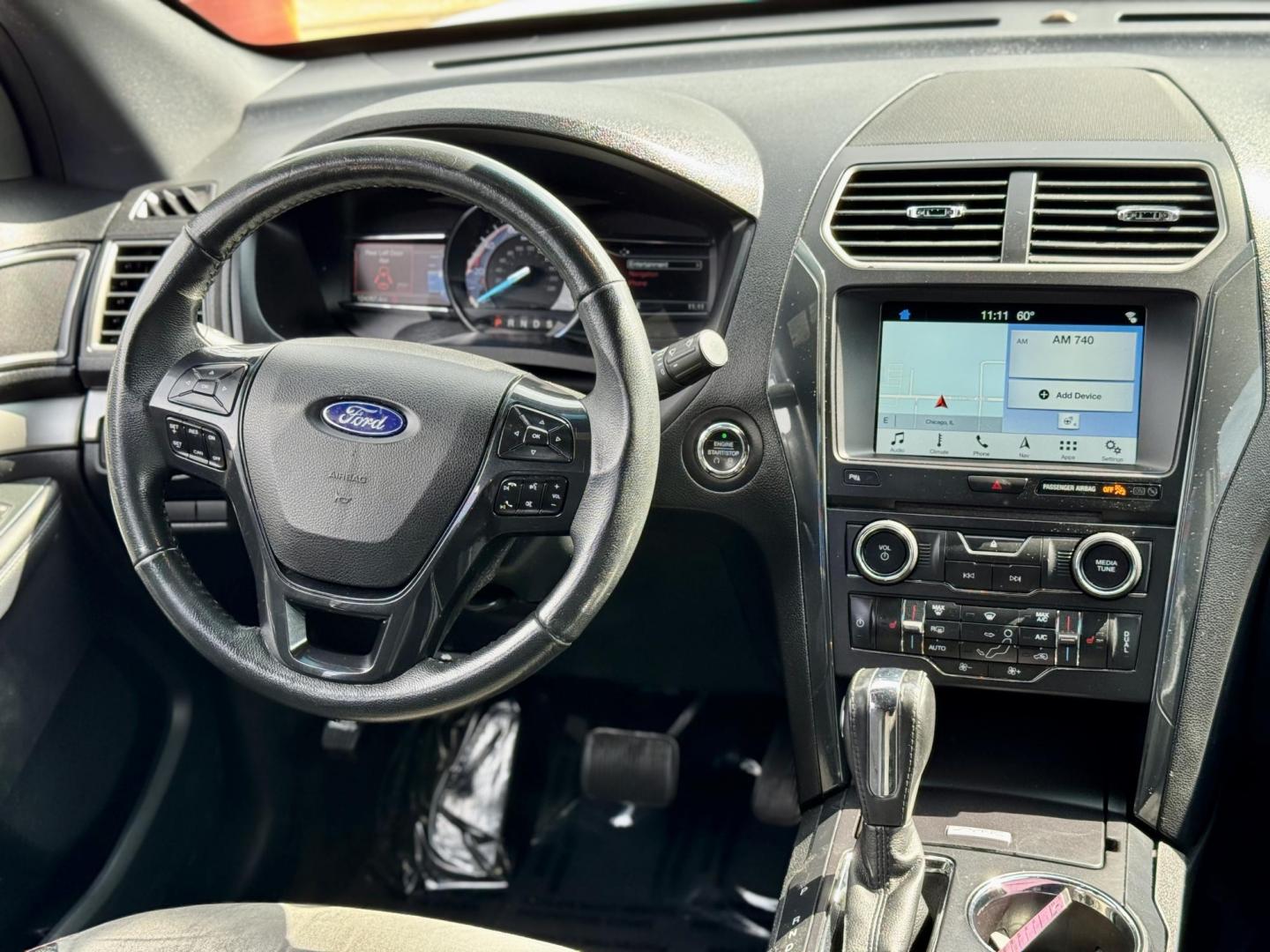 2018 WHITE Ford Explorer XLT FWD (1FM5K7DH7JG) with an 2.3L L4 DOHC 16V engine, 6A transmission, located at 7600 S Western Ave., Chicago, IL, 60620, (773) 918-3980, 0.000000, 0.000000 - Photo#6