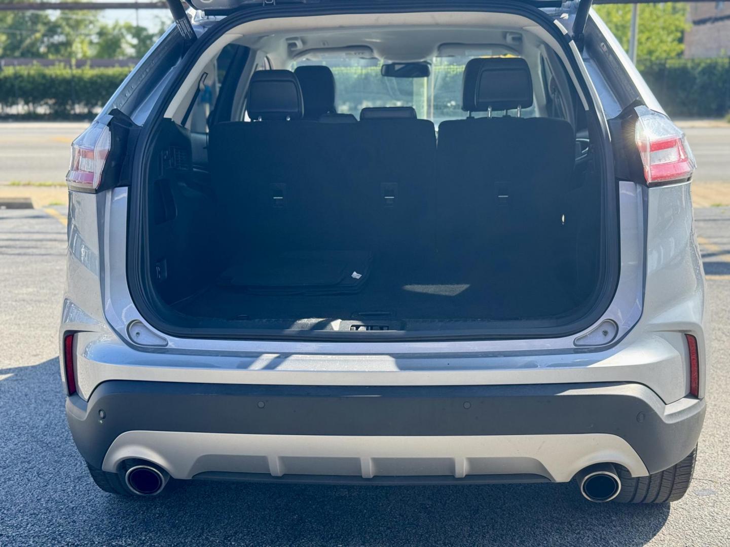 2021 SILVER Ford Edge Titanium AWD (2FMPK4K96MB) with an 2.0L L4 DOHC 16V engine, 6A transmission, located at 7600 S Western Ave., Chicago, IL, 60620, (773) 918-3980, 0.000000, 0.000000 - Photo#4