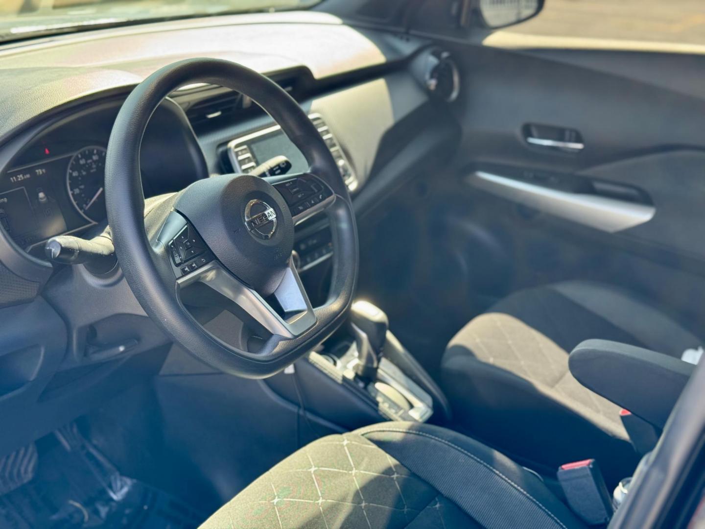 2019 BLACK Nissan Kicks S (3N1CP5CU6KL) with an 1.6L L4 engine, CVT transmission, located at 7600 S Western Ave., Chicago, IL, 60620, (773) 918-3980, 0.000000, 0.000000 - Photo#5