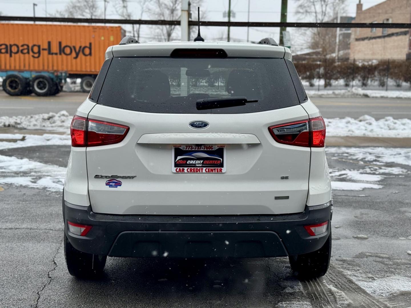 2018 WHITE Ford EcoSport SE (MAJ3P1TE2JC) with an 1.0L L3 engine, 6A transmission, located at 7600 S Western Ave., Chicago, IL, 60620, (773) 918-3980, 0.000000, 0.000000 - Photo#3