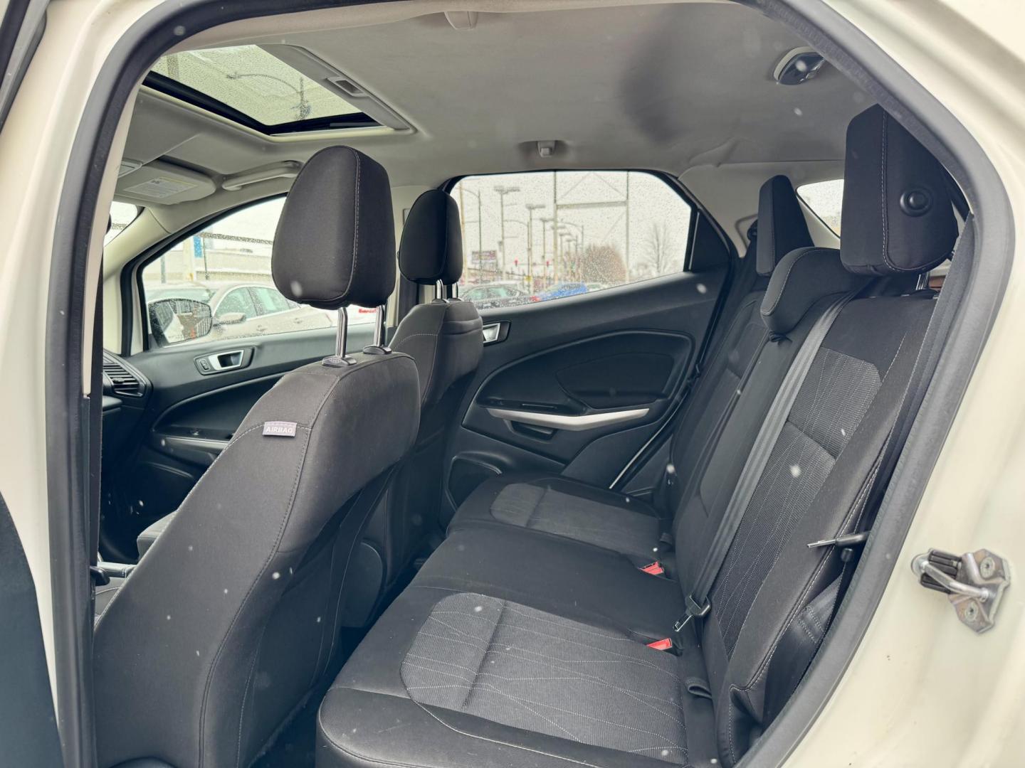 2018 WHITE Ford EcoSport SE (MAJ3P1TE2JC) with an 1.0L L3 engine, 6A transmission, located at 7600 S Western Ave., Chicago, IL, 60620, (773) 918-3980, 0.000000, 0.000000 - Photo#7