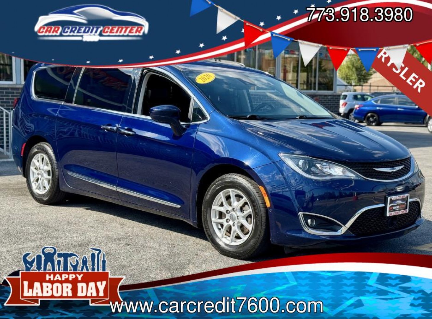 2020 BLUE Chrysler Pacifica Touring-L (2C4RC1BG1LR) with an 3.6L V6 DOHC 24V engine, 9A transmission, located at 7600 S Western Ave., Chicago, IL, 60620, (773) 918-3980, 0.000000, 0.000000- Photo#0