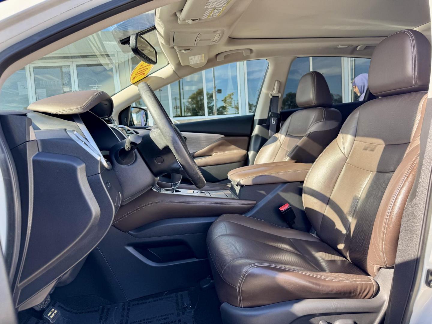 2015 WHITE Nissan Murano Platinum AWD (5N1AZ2MHXFN) with an 3.5L V6 DOHC 24V engine, Continuously Variable Transmission transmission, located at 7600 S Western Ave., Chicago, IL, 60620, (773) 918-3980, 0.000000, 0.000000 - Photo#7