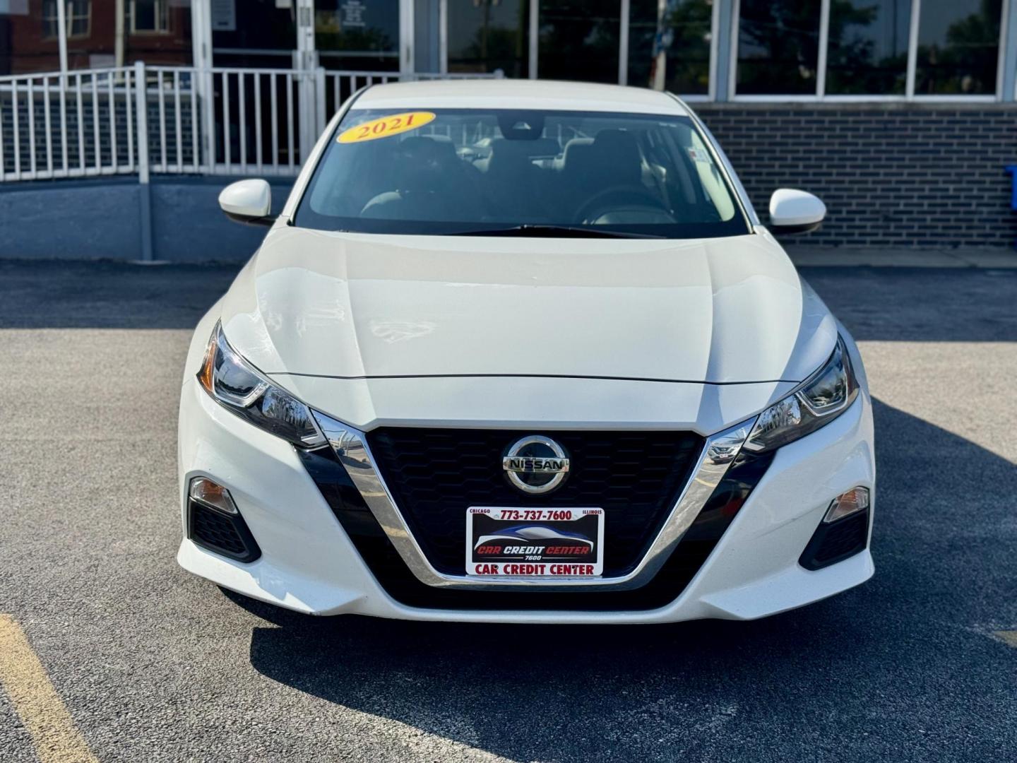 2021 WHITE Nissan Altima 2.5 S (1N4BL4BV7MN) with an 2.5L L4 DOHC 16V engine, CVT transmission, located at 7600 S Western Ave., Chicago, IL, 60620, (773) 918-3980, 0.000000, 0.000000 - Photo#2