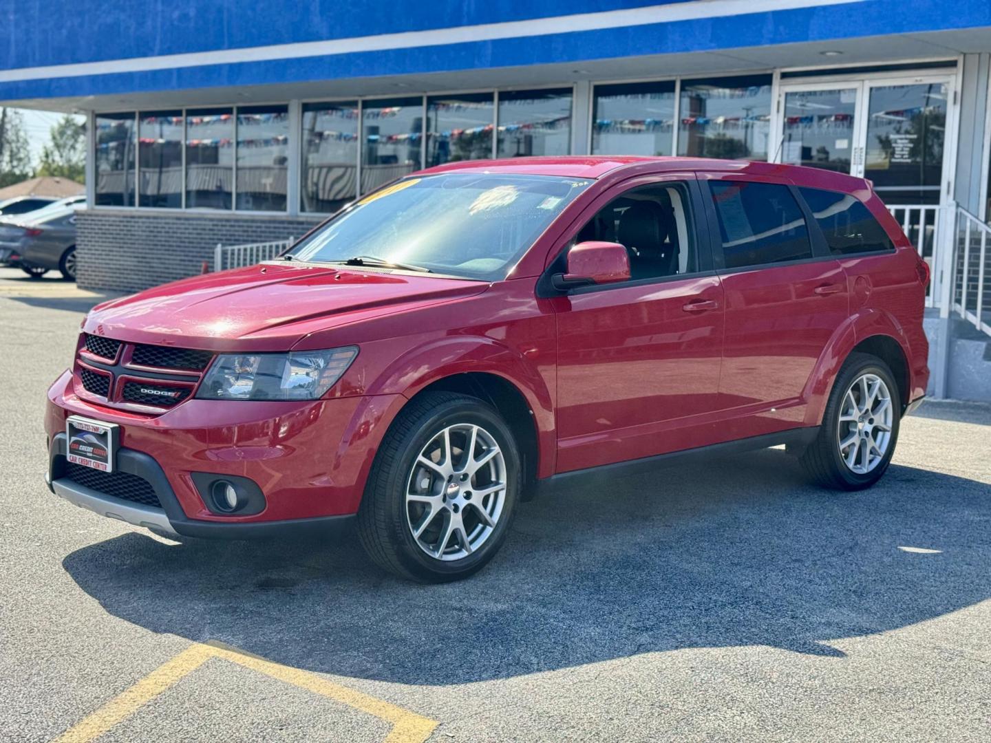 2017 RED Dodge Journey GT AWD (3C4PDDEG6HT) with an 3.6L V6 DOHC 24V engine, 6A transmission, located at 7600 S Western Ave., Chicago, IL, 60620, (773) 918-3980, 0.000000, 0.000000 - Photo#2