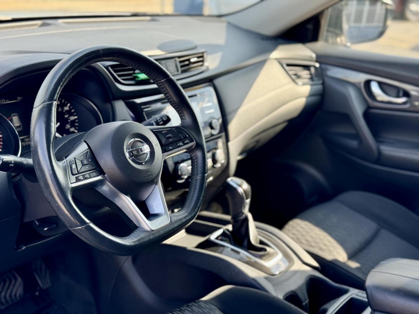 2017 GRAY Nissan Rogue S AWD (KNMAT2MV3HP) with an 2.5L L4 DOHC 16V engine, CVT transmission, located at 7600 S Western Ave., Chicago, IL, 60620, (773) 918-3980, 0.000000, 0.000000 - Photo#5