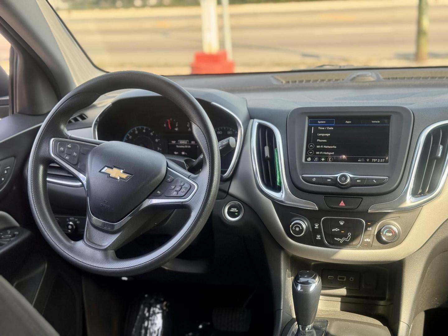 2019 BLUE Chevrolet Equinox LS 2WD (3GNAXHEV8KS) with an 1.5L L4 DIR DOHC 16V TURBO engine, 6A transmission, located at 7600 S Western Ave., Chicago, IL, 60620, (773) 918-3980, 0.000000, 0.000000 - Photo#6