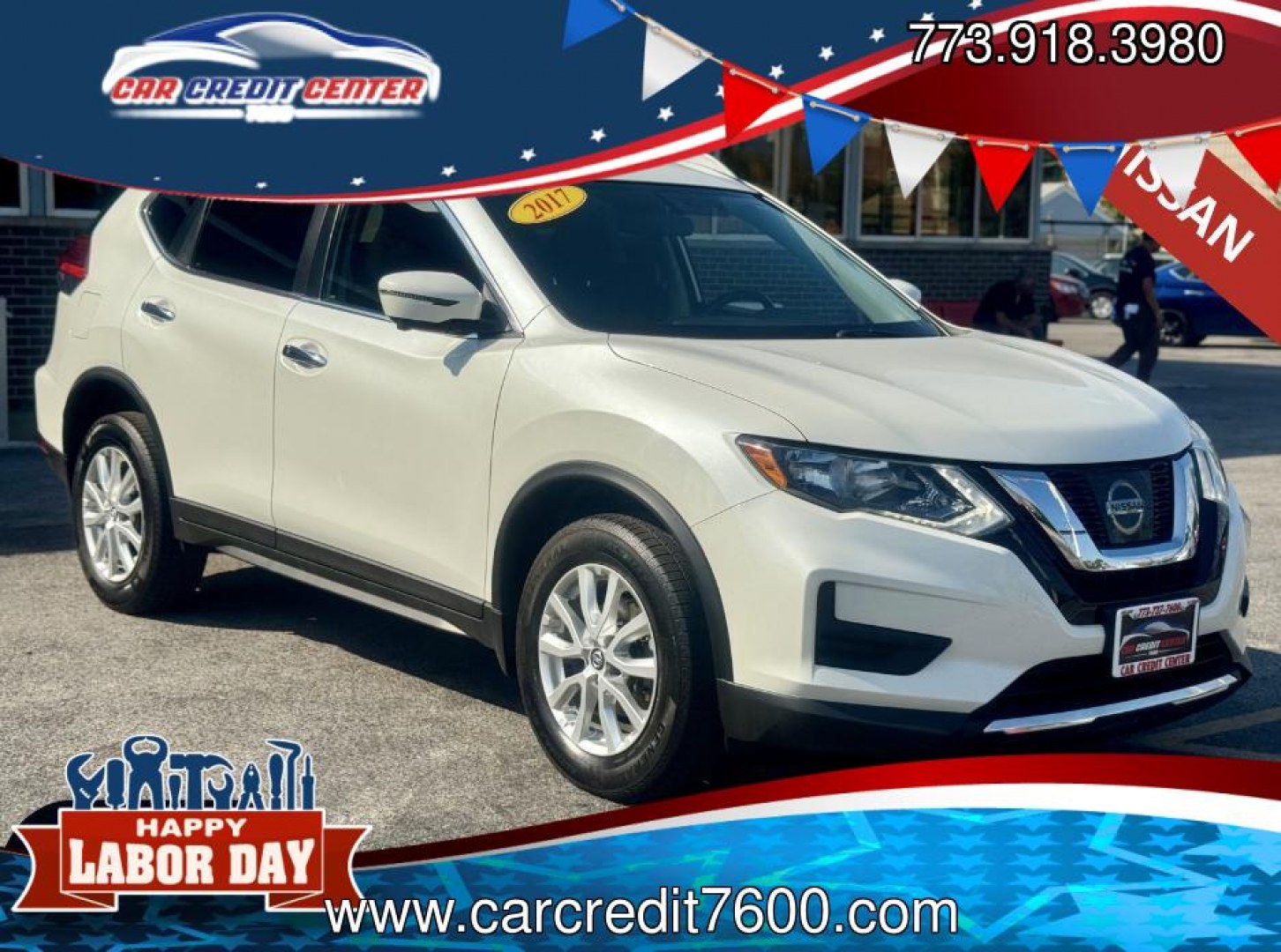 2017 WHITE Nissan Rogue S AWD (5N1AT2MV2HC) with an 2.5L L4 DOHC 16V engine, CVT transmission, located at 7600 S Western Ave., Chicago, IL, 60620, (773) 918-3980, 0.000000, 0.000000- Photo#0