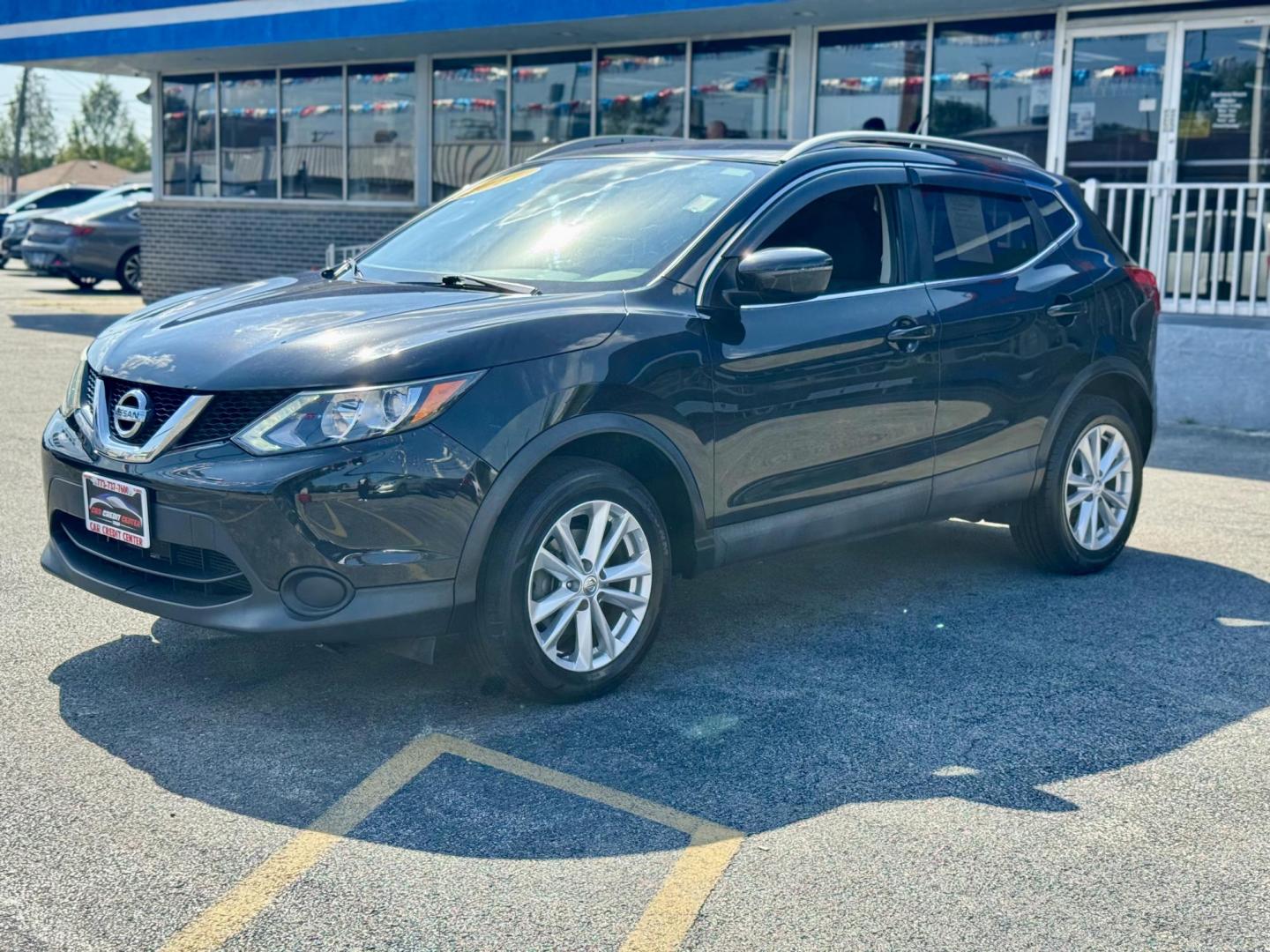 2017 BLACK Nissan Rogue Sport SL AWD (JN1BJ1CRXHW) with an 2.0L L4 DOHC 16V engine, CVT transmission, located at 7600 S Western Ave., Chicago, IL, 60620, (773) 918-3980, 0.000000, 0.000000 - Photo#2