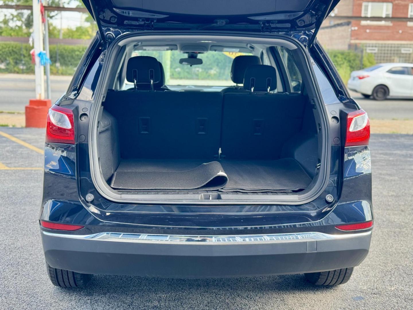 2020 BLACK Chevrolet Equinox LT 2WD (3GNAXKEV5LS) with an 1.5L L4 DIR DOHC 16V TURBO engine, 6A transmission, located at 7600 S Western Ave., Chicago, IL, 60620, (773) 918-3980, 0.000000, 0.000000 - Photo#4