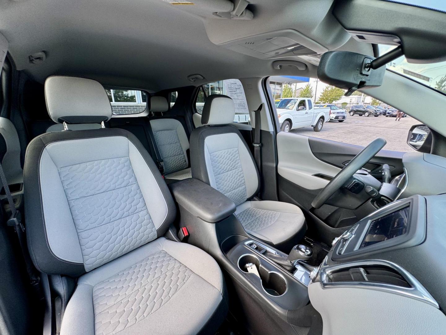 2020 BLACK Chevrolet Equinox LT 2WD (3GNAXKEV5LS) with an 1.5L L4 DIR DOHC 16V TURBO engine, 6A transmission, located at 7600 S Western Ave., Chicago, IL, 60620, (773) 918-3980, 0.000000, 0.000000 - Photo#9