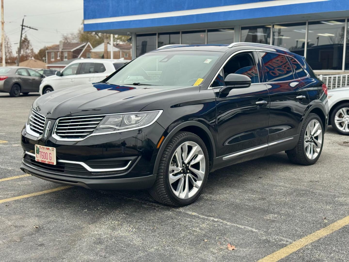 2016 BLACK Lincoln MKX Reserve AWD (2LMTJ8LR8GB) with an 3.7L V6 DOHC 24V engine, 6-Speed Automatic transmission, located at 7600 S Western Ave., Chicago, IL, 60620, (773) 918-3980, 0.000000, 0.000000 - Photo#2