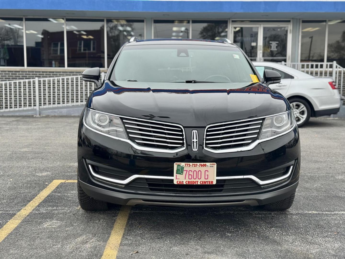 2016 BLACK Lincoln MKX Reserve AWD (2LMTJ8LR8GB) with an 3.7L V6 DOHC 24V engine, 6-Speed Automatic transmission, located at 7600 S Western Ave., Chicago, IL, 60620, (773) 918-3980, 0.000000, 0.000000 - Photo#1