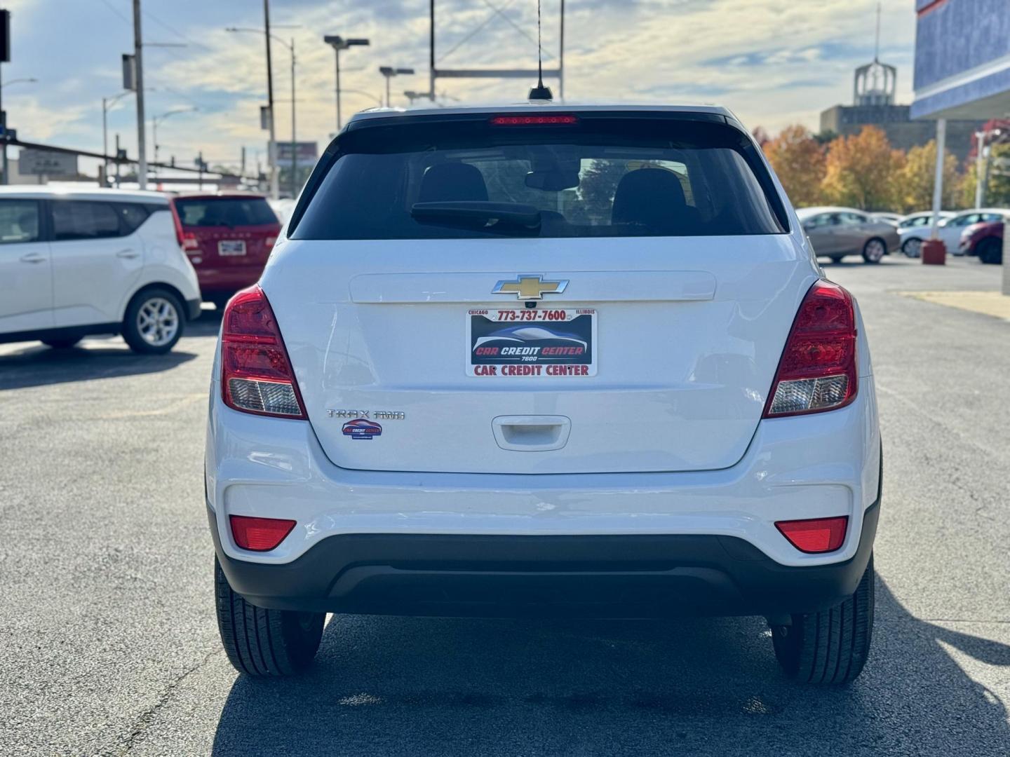 2020 WHITE Chevrolet Trax LS AWD (KL7CJNSBXLB) with an 1.4L L4 DOHC 16V engine, 6A transmission, located at 7600 S Western Ave., Chicago, IL, 60620, (773) 918-3980, 0.000000, 0.000000 - Photo#3