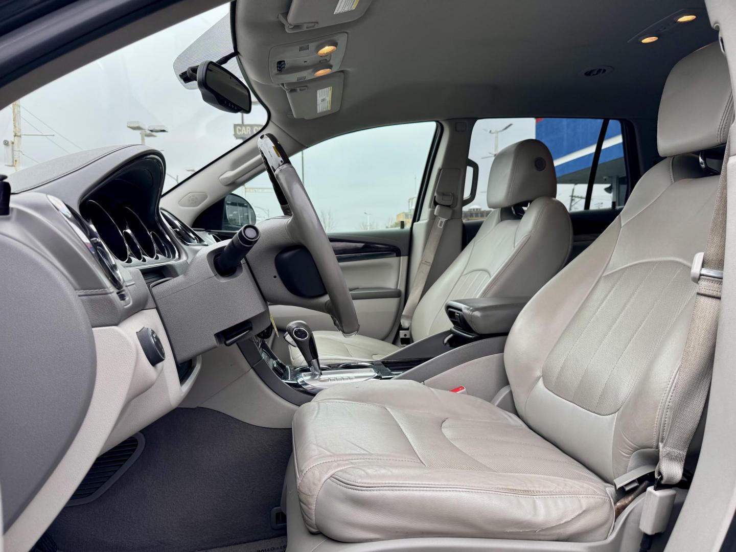 2017 BLACK Buick Enclave Leather AWD (5GAKVBKD9HJ) with an 3.6L V6 DOHC 24V engine, 6A transmission, located at 7600 S Western Ave., Chicago, IL, 60620, (773) 918-3980, 0.000000, 0.000000 - Photo#7