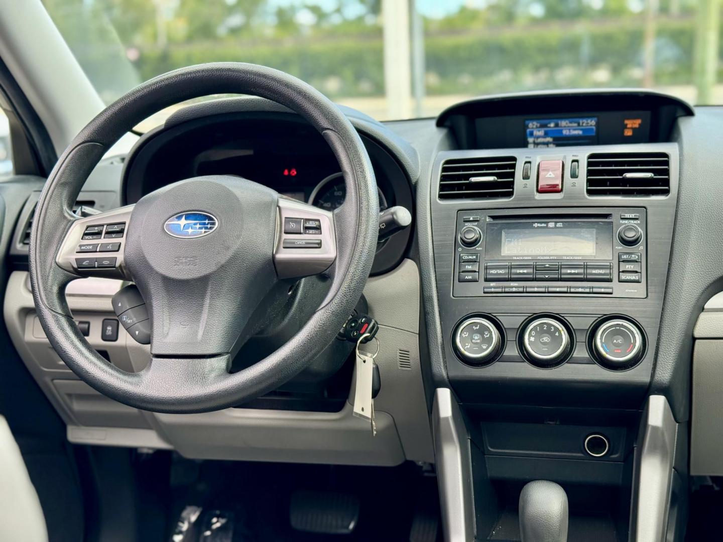 2015 GRAY Subaru Forester 2.5i Premium (JF2SJADC3FH) with an 2.5L H4 SOHC 16V engine, 6-Speed Automatic transmission, located at 7600 S Western Ave., Chicago, IL, 60620, (773) 918-3980, 0.000000, 0.000000 - Photo#6