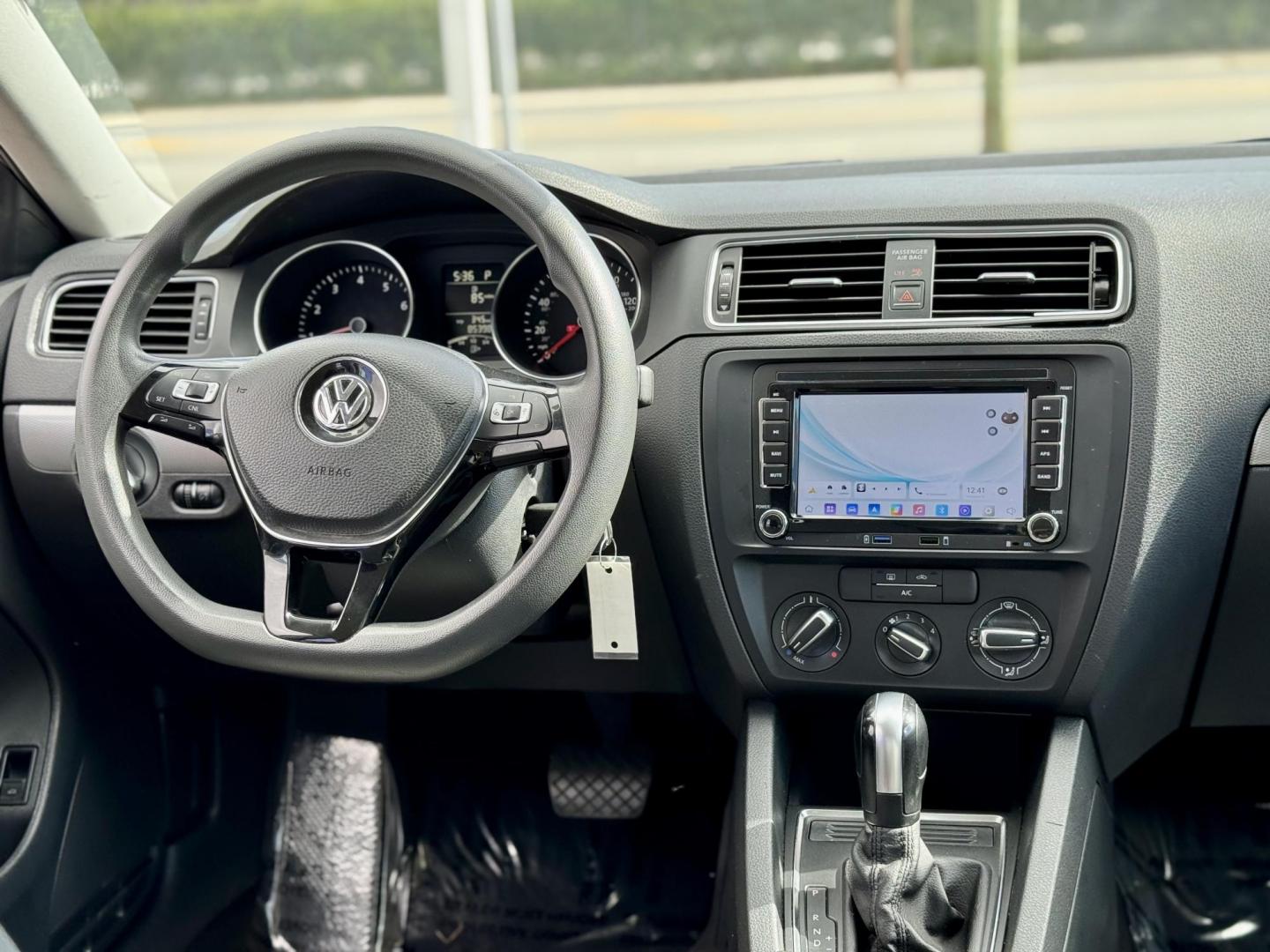 2017 RED Volkswagen Jetta 1.4T S 6A (3VW2B7AJ5HM) with an 1.4L L4 DOHC 20V engine, 6A transmission, located at 7600 S Western Ave., Chicago, IL, 60620, (773) 918-3980, 0.000000, 0.000000 - Photo#6