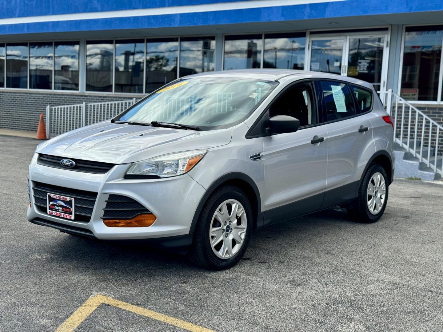 2016 SILVER Ford Escape S FWD (1FMCU0F74GU) with an 2.5L L4 DOHC 16V engine, 6-Speed Automatic transmission, located at 7600 S Western Ave., Chicago, IL, 60620, (773) 918-3980, 0.000000, 0.000000 - Photo#2