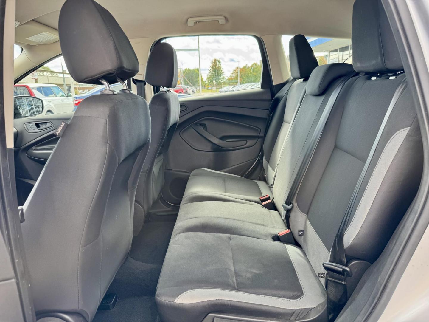 2016 SILVER Ford Escape S FWD (1FMCU0F74GU) with an 2.5L L4 DOHC 16V engine, 6-Speed Automatic transmission, located at 7600 S Western Ave., Chicago, IL, 60620, (773) 918-3980, 0.000000, 0.000000 - Photo#10