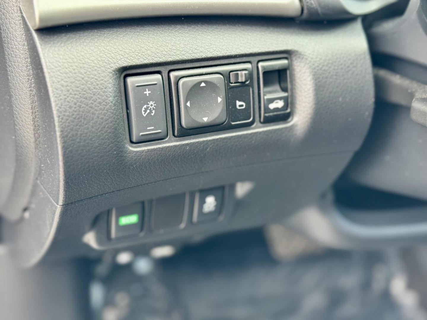 2019 GRAY Nissan Sentra S CVT (3N1AB7AP5KY) with an 1.8L L4 SFI DOHC 16V engine, CVT transmission, located at 7600 S Western Ave., Chicago, IL, 60620, (773) 918-3980, 0.000000, 0.000000 - Photo#12