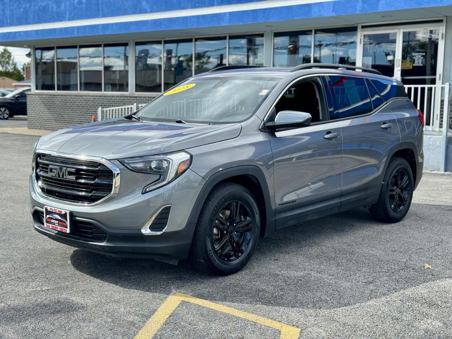 2018 GRAY GMC Terrain SLE (3GKALMEV3JL) with an 1.4L L4 DOHC 16V TURBO engine, 6A transmission, located at 7600 S Western Ave., Chicago, IL, 60620, (773) 918-3980, 0.000000, 0.000000 - Photo#2