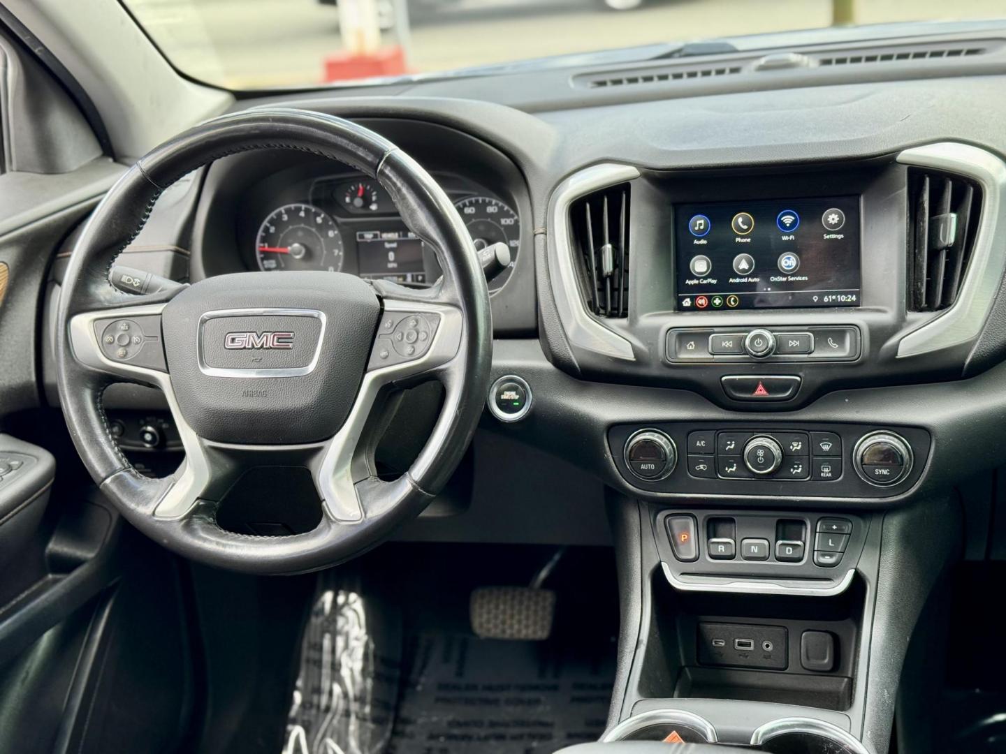2018 GRAY GMC Terrain SLE (3GKALMEV3JL) with an 1.4L L4 DOHC 16V TURBO engine, 6A transmission, located at 7600 S Western Ave., Chicago, IL, 60620, (773) 918-3980, 0.000000, 0.000000 - Photo#6