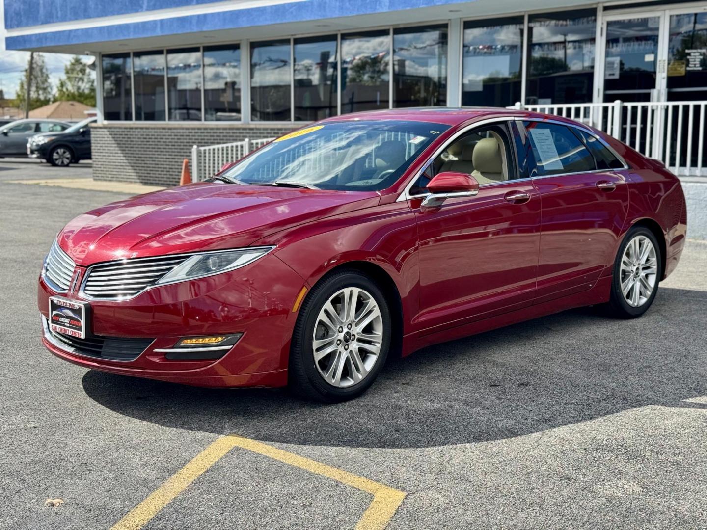 2016 RED Lincoln MKZ FWD (3LN6L2GK0GR) with an 3.7L V6 DOHC 24V engine, 6-Speed Automatic transmission, located at 7600 S Western Ave., Chicago, IL, 60620, (773) 918-3980, 0.000000, 0.000000 - Photo#2