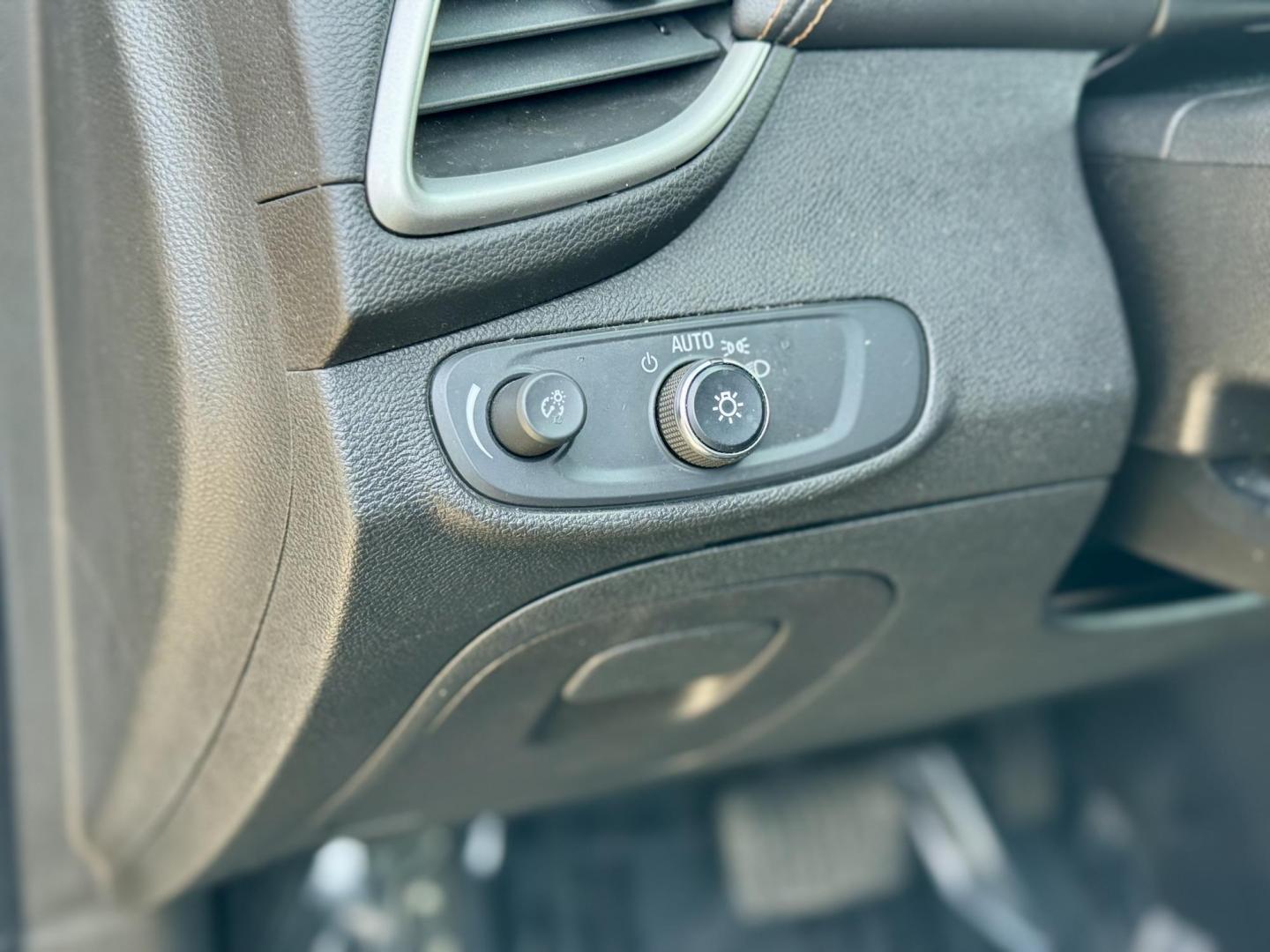 2020 BLACK Chevrolet Trax LT FWD (3GNCJLSB4LL) with an 1.4L L4 DOHC 16V engine, 6A transmission, located at 7600 S Western Ave., Chicago, IL, 60620, (773) 918-3980, 0.000000, 0.000000 - Photo#11