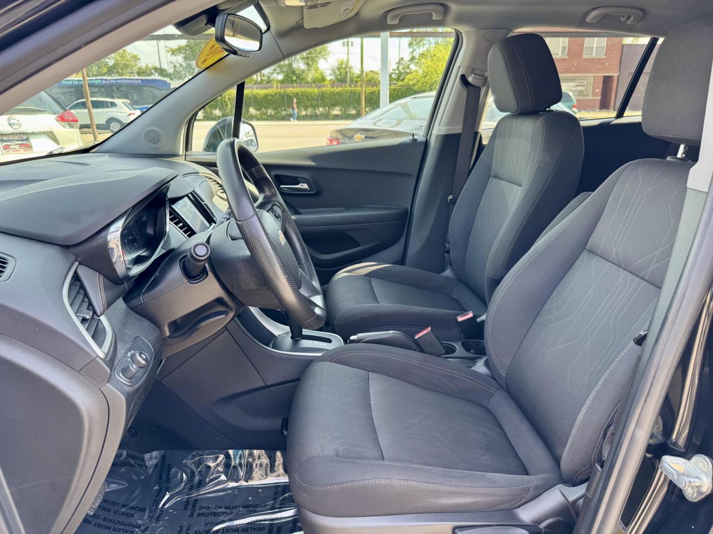 2020 BLACK Chevrolet Trax LT FWD (3GNCJLSB4LL) with an 1.4L L4 DOHC 16V engine, 6A transmission, located at 7600 S Western Ave., Chicago, IL, 60620, (773) 918-3980, 0.000000, 0.000000 - Photo#7