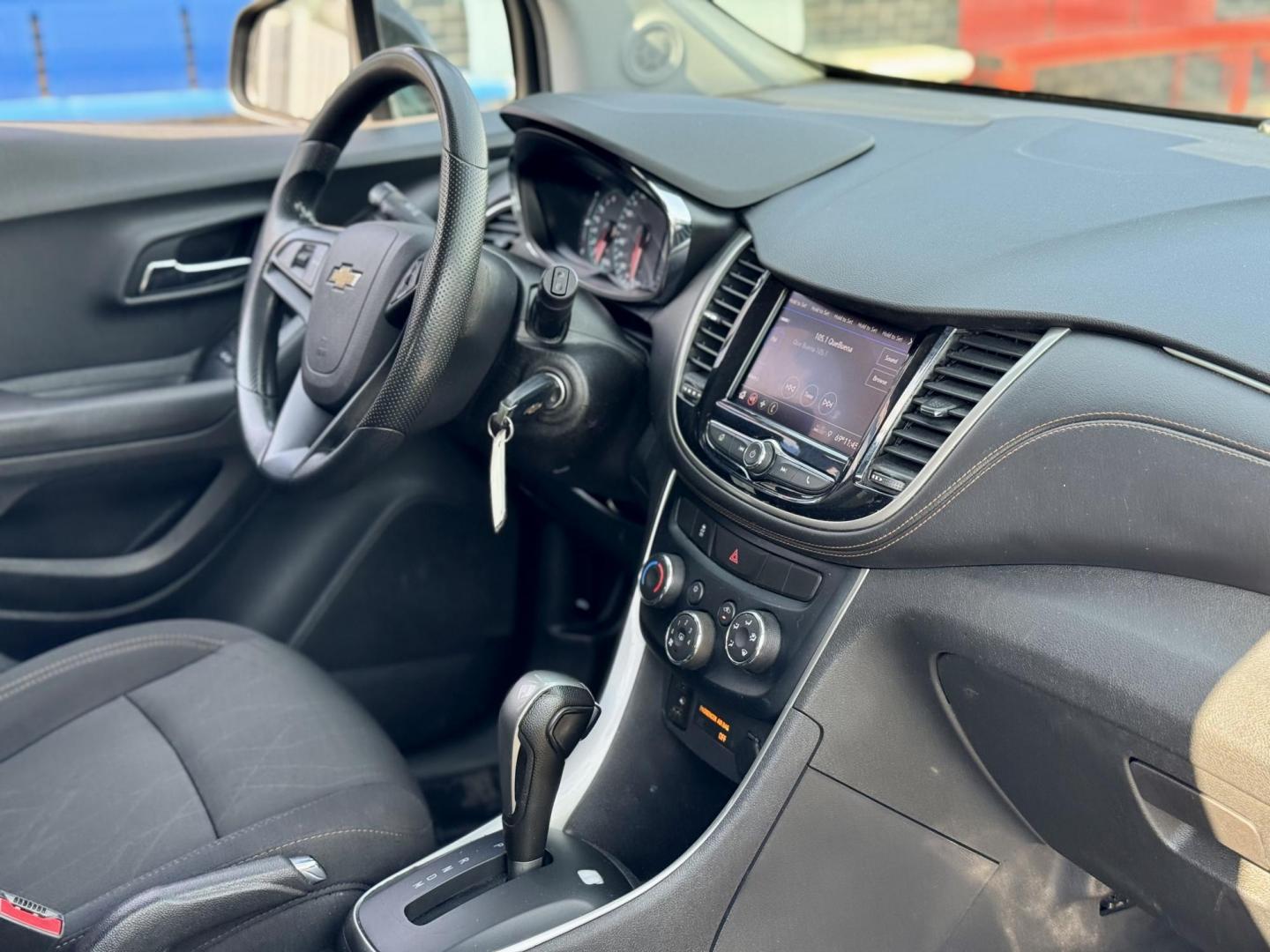 2020 BLACK Chevrolet Trax LT FWD (3GNCJLSB4LL) with an 1.4L L4 DOHC 16V engine, 6A transmission, located at 7600 S Western Ave., Chicago, IL, 60620, (773) 918-3980, 0.000000, 0.000000 - Photo#8