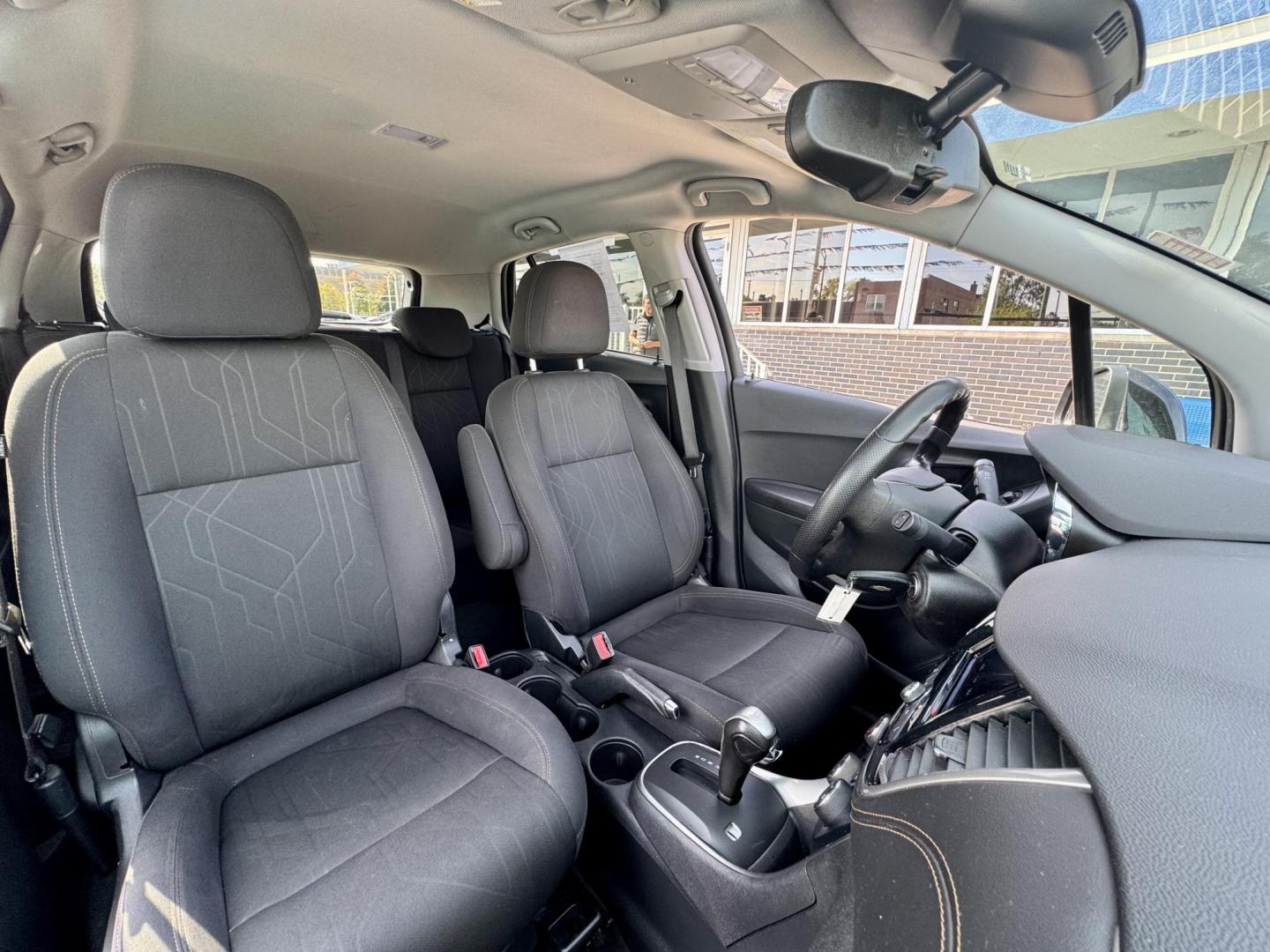 2020 BLACK Chevrolet Trax LT FWD (3GNCJLSB4LL) with an 1.4L L4 DOHC 16V engine, 6A transmission, located at 7600 S Western Ave., Chicago, IL, 60620, (773) 918-3980, 0.000000, 0.000000 - Photo#9