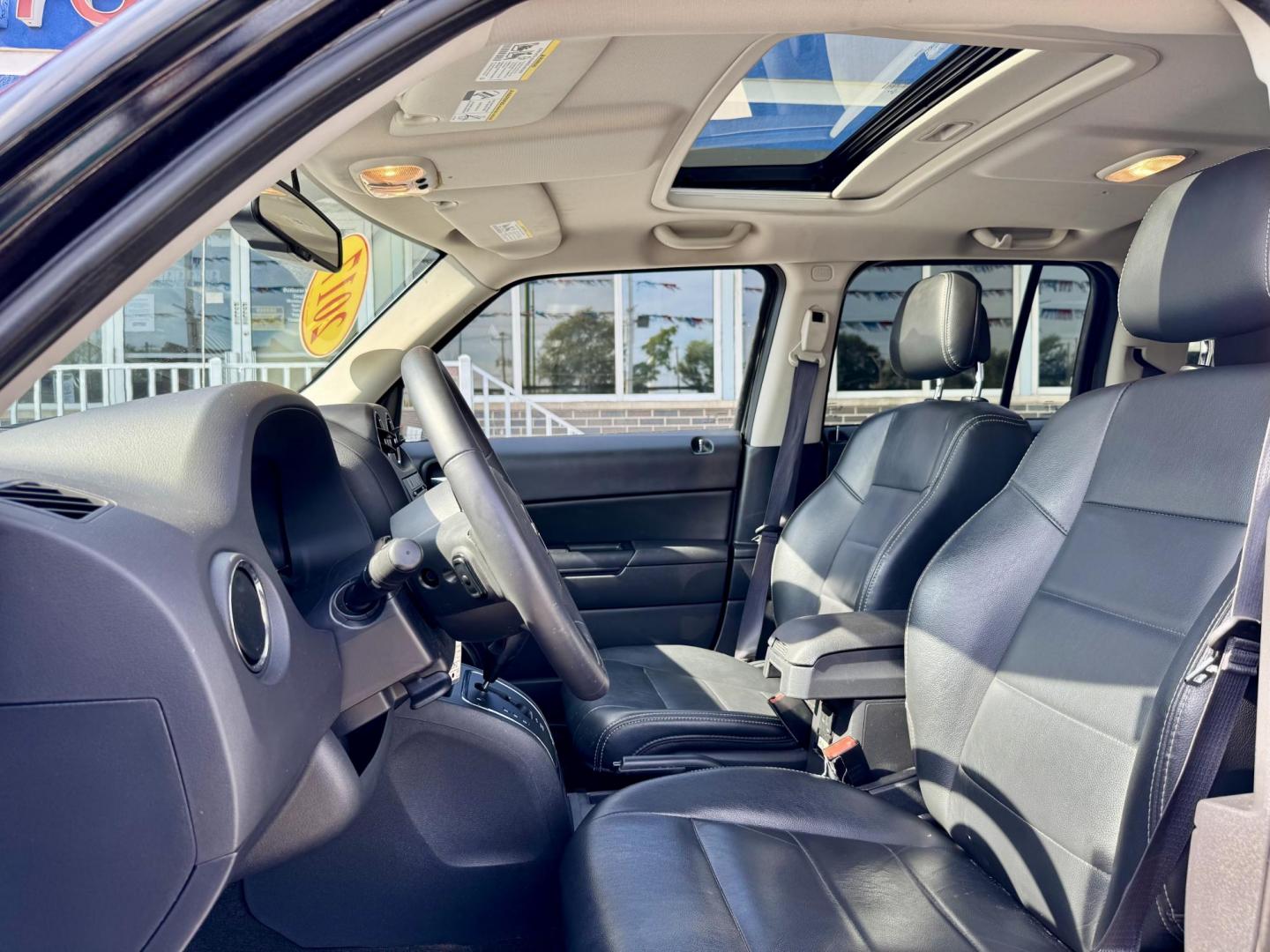 2017 BLACK Jeep Patriot Latitude 2WD (1C4NJPFA1HD) with an 2.0L L4 DOHC 16V engine, located at 7600 S Western Ave., Chicago, IL, 60620, (773) 918-3980, 0.000000, 0.000000 - Photo#5