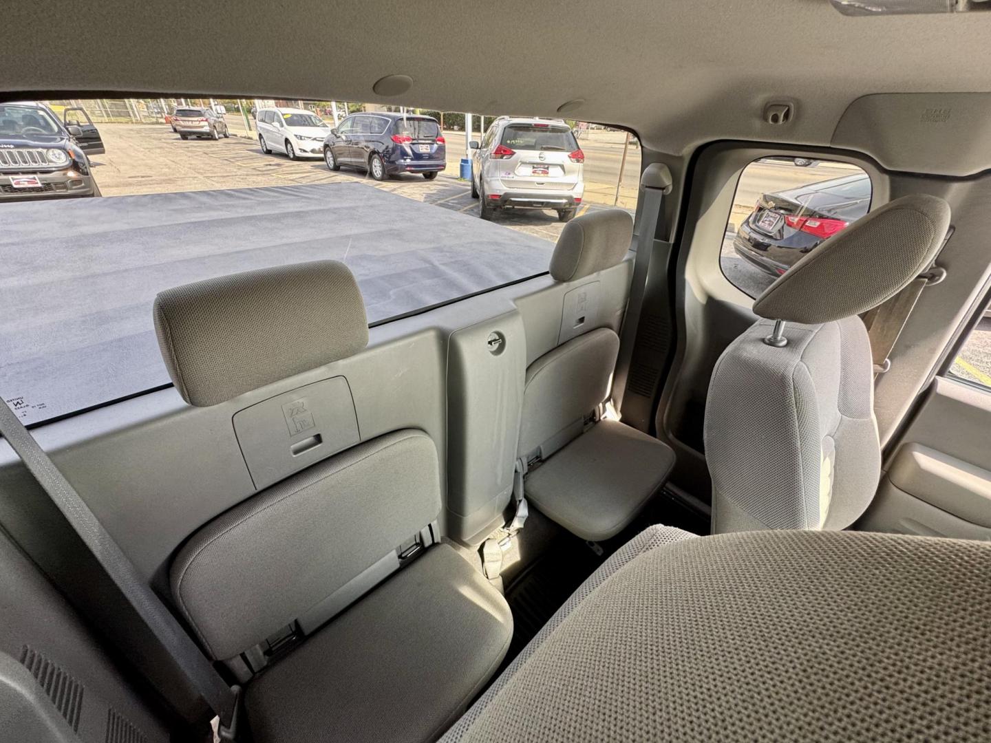 2019 WHITE Nissan Frontier S King Cab I4 5MT 2WD (1N6BD0CT5KN) with an 2.5L L4 DOHC 16V engine, 5M transmission, located at 7600 S Western Ave., Chicago, IL, 60620, (773) 918-3980, 0.000000, 0.000000 - Photo#11