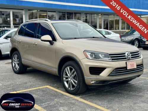 2016 Volkswagen Touareg VR6 Lux