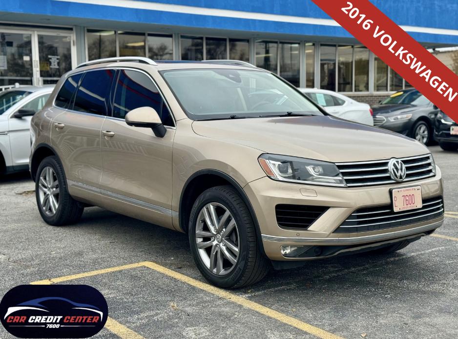 photo of 2016 Volkswagen Touareg VR6 Lux