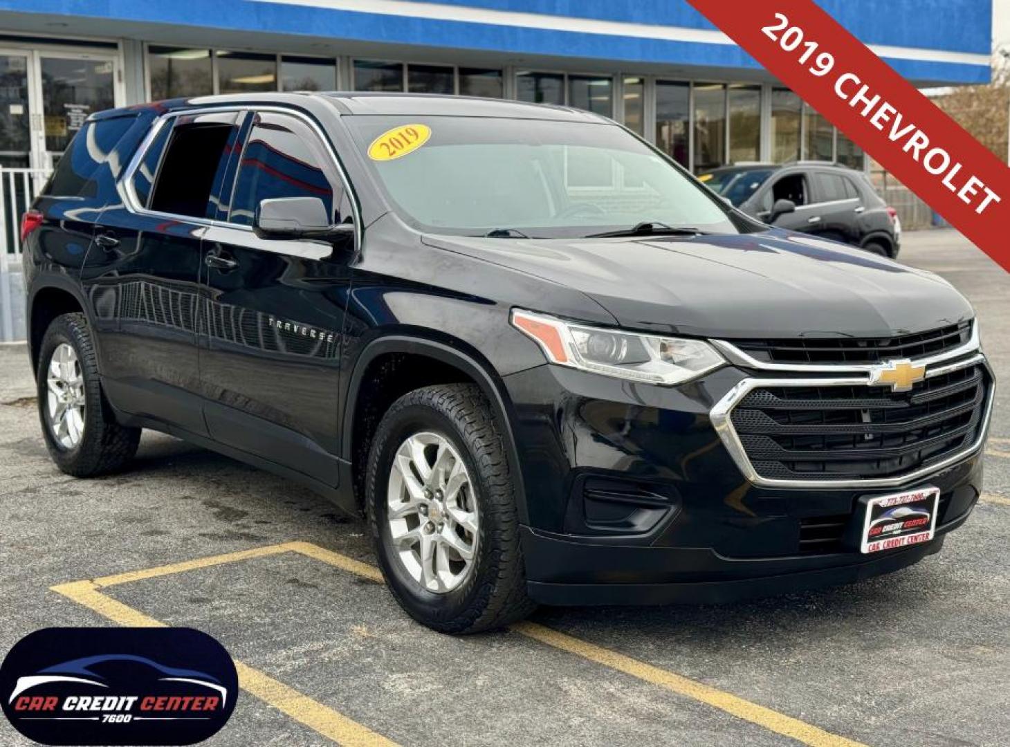 2019 BLACK Chevrolet Traverse LS FWD (1GNERFKW2KJ) with an 3.6L V6 DOHC 24V engine, 9A transmission, located at 7600 S Western Ave., Chicago, IL, 60620, (773) 918-3980, 0.000000, 0.000000 - Photo#0