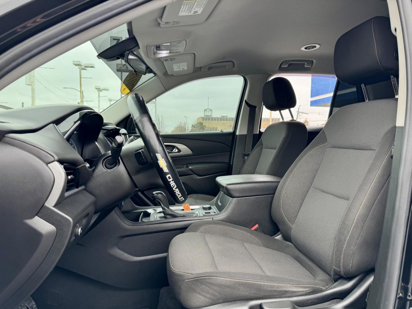 2019 BLACK Chevrolet Traverse LS FWD (1GNERFKW2KJ) with an 3.6L V6 DOHC 24V engine, 9A transmission, located at 7600 S Western Ave., Chicago, IL, 60620, (773) 918-3980, 0.000000, 0.000000 - Photo#7