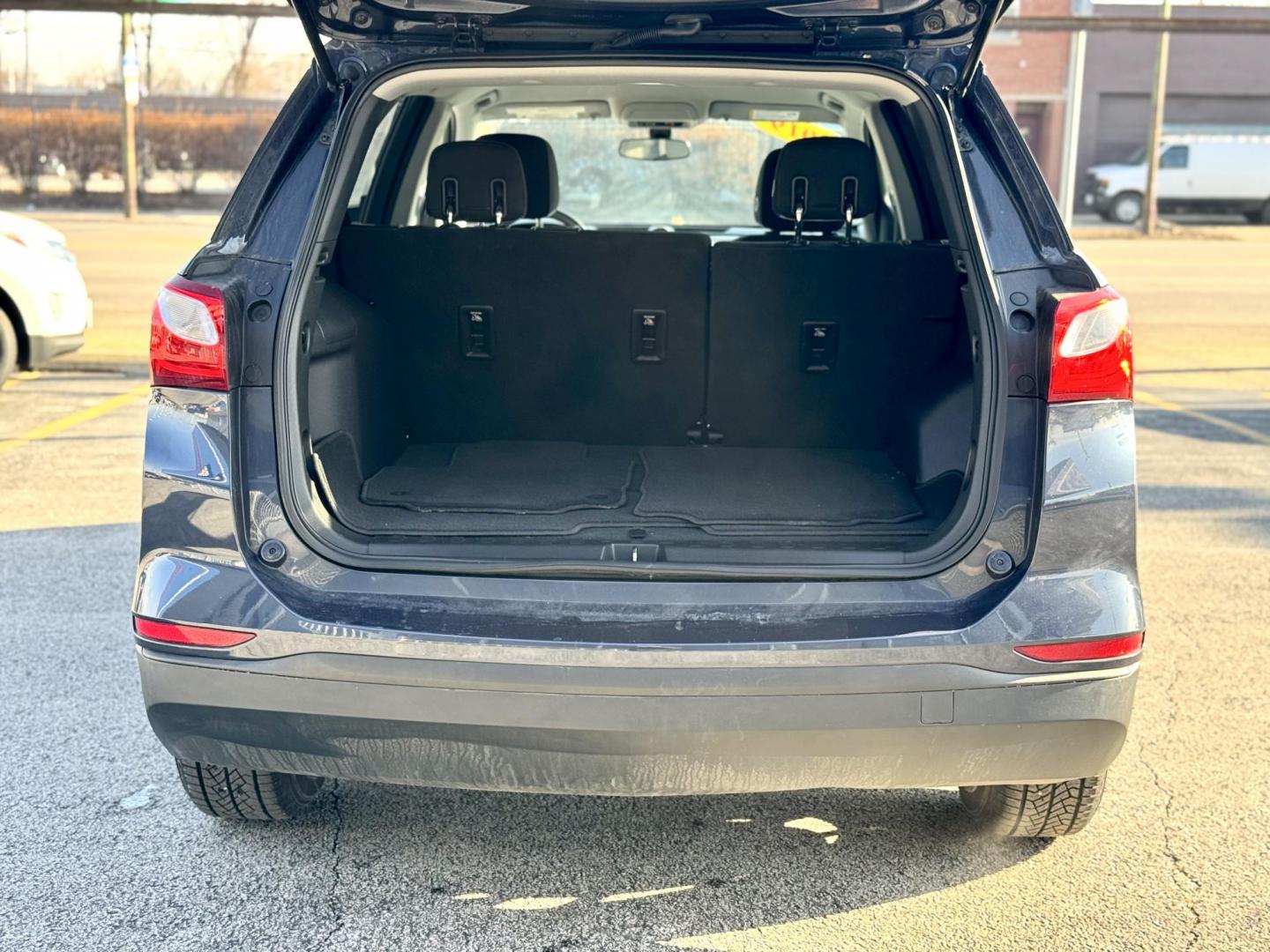 2019 BLUE Chevrolet Equinox LT AWD (3GNAXSEV0KS) with an 1.5L L4 DOHC 16V TURBO engine, 6A transmission, located at 7600 S Western Ave., Chicago, IL, 60620, (773) 918-3980, 0.000000, 0.000000 - Photo#4