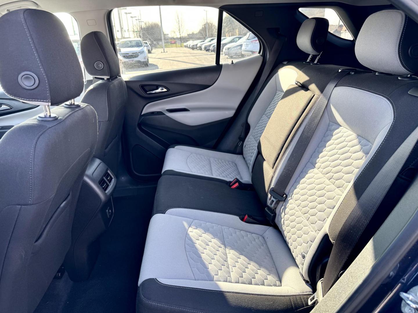 2019 BLUE Chevrolet Equinox LT AWD (3GNAXSEV0KS) with an 1.5L L4 DOHC 16V TURBO engine, 6A transmission, located at 7600 S Western Ave., Chicago, IL, 60620, (773) 918-3980, 0.000000, 0.000000 - Photo#8