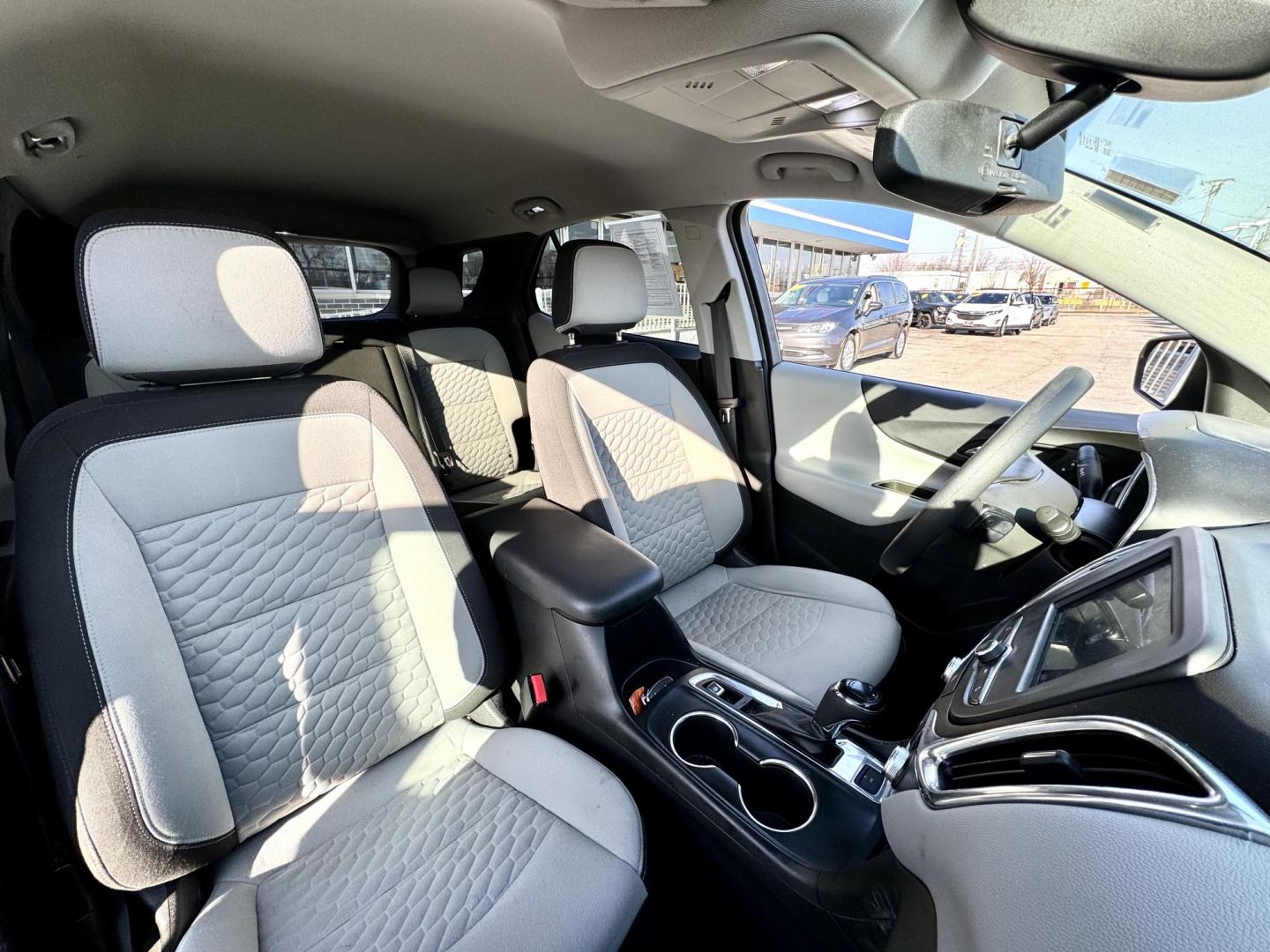 2019 BLUE Chevrolet Equinox LT AWD (3GNAXSEV0KS) with an 1.5L L4 DOHC 16V TURBO engine, 6A transmission, located at 7600 S Western Ave., Chicago, IL, 60620, (773) 918-3980, 0.000000, 0.000000 - Photo#12