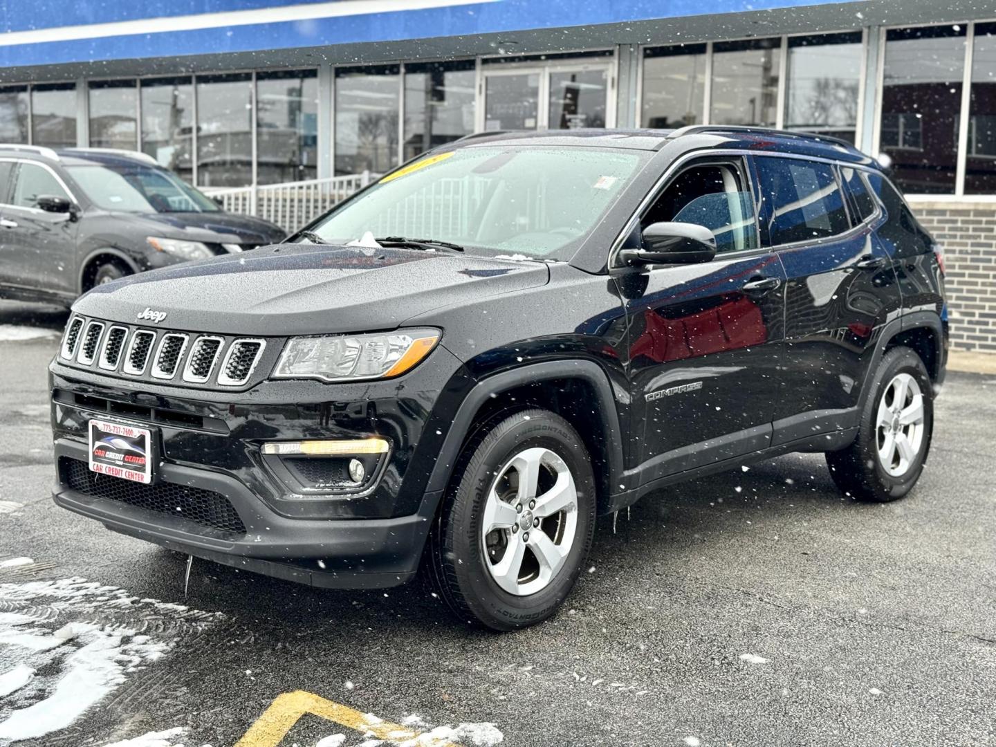 2018 BLACK Jeep Compass Sport 4WD (3C4NJDBB1JT) with an 2.4L L4 DOHC 16V engine, located at 7600 S Western Ave., Chicago, IL, 60620, (773) 918-3980, 0.000000, 0.000000 - Photo#2